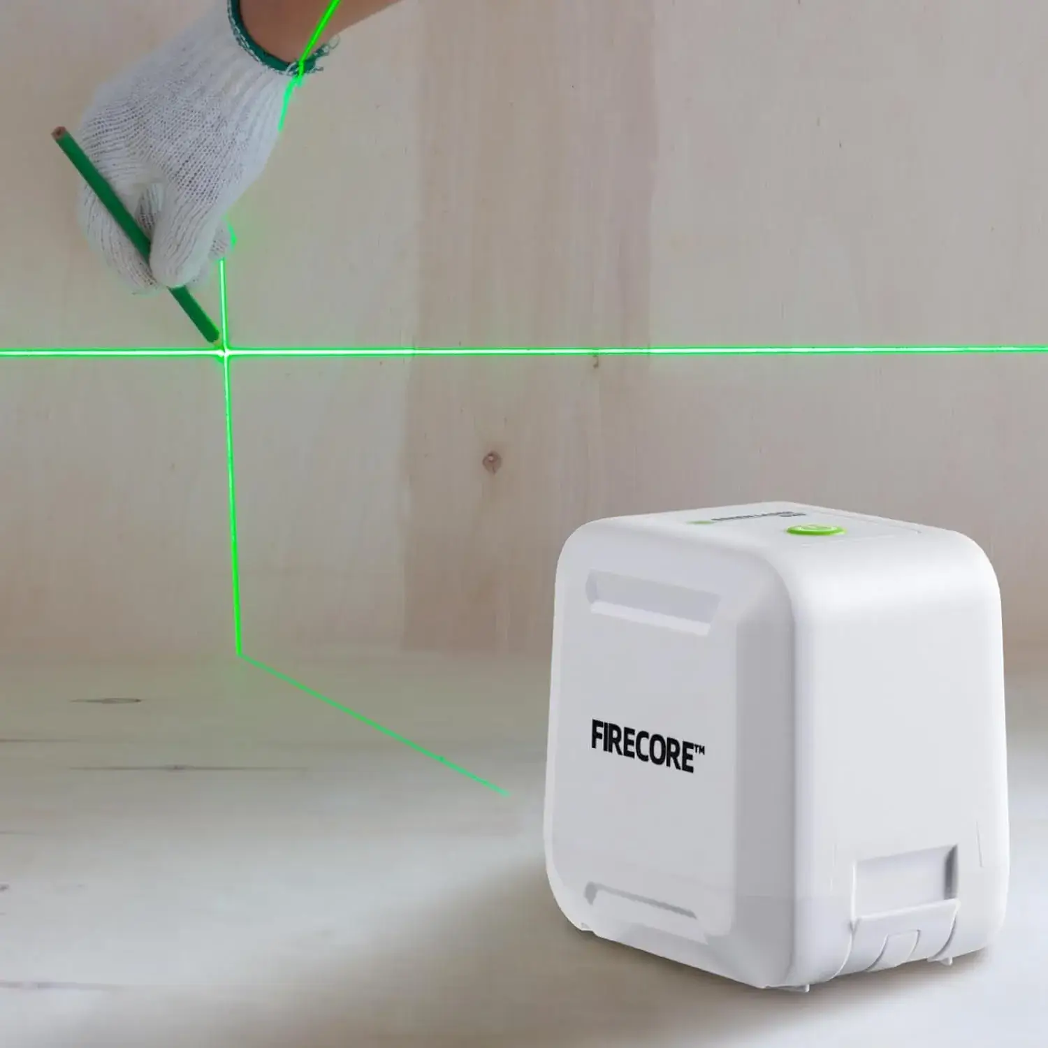 niveau laser firecore g20 en situation de bricolage