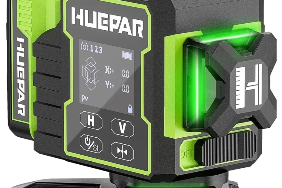 Niveau laser 4D vert Huepar W04CG avec son écran LCD et ses touches H et V, sur son embase motorisée