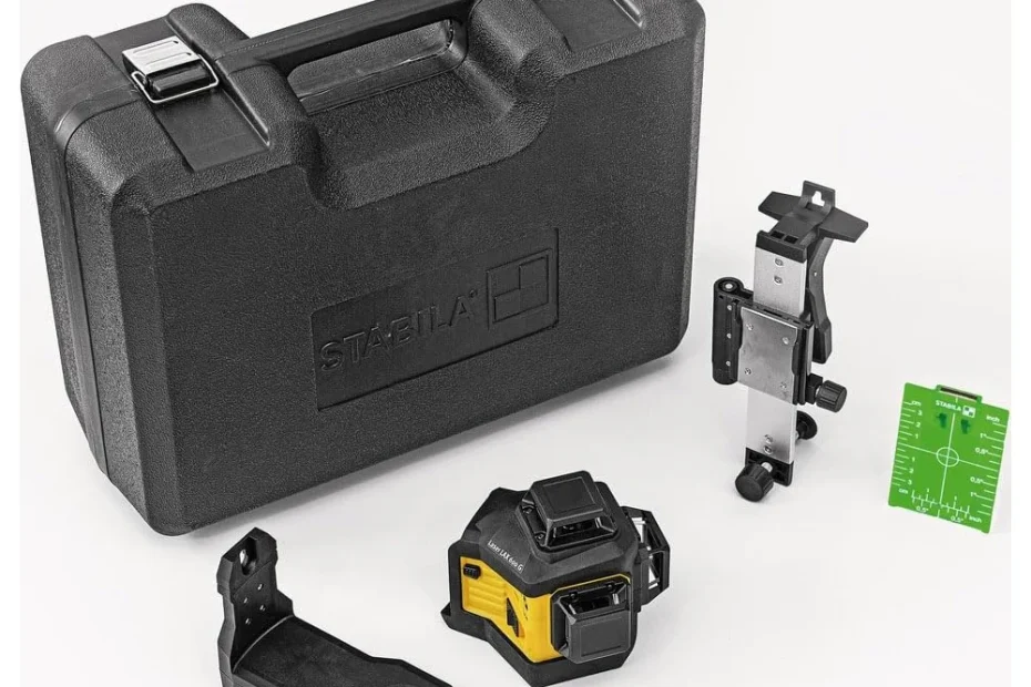 Kit du Stabila LAX 600 G : laser 3D vert jaune et noir, coffret rigide, supports SUB 10 et SWB 10 et cible verte